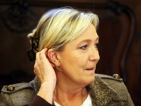 éfka Národní fronty Marine Le Penová