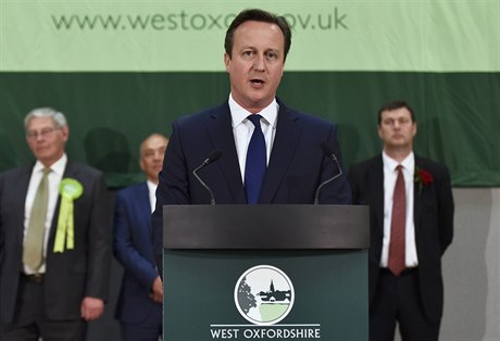 Brittí konzervativci zvítzli v parlamentních volbách. David Cameron mohl...
