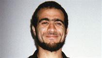 Terorista Omar Khadr bhem vznn v Kanad.