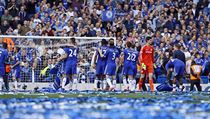 MISTŘI! Stamford Bridge se zahajil do modré mistrovské euforie. | na serveru Lidovky.cz | aktuální zprávy