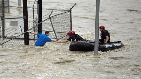 Meteorologové oekávají, e bhem tohoto týdne bude detivé poasí pokraovat.