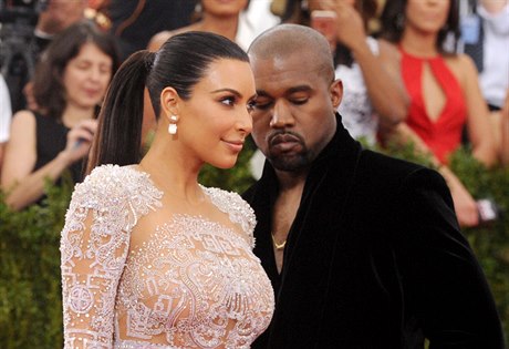 Kim Kardashianová a její manel Kanye West