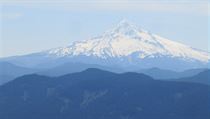 Nejbližší Mount Hood, se 3 423 metry nejvyšší hora státu Oregon. | na serveru Lidovky.cz | aktuální zprávy