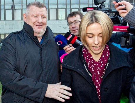 Karolína Babáková se svým klientem Ivem Rittigem 14. února 2014 u praského...