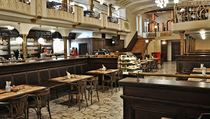 Pivo se v Monopolu vaří v prvním patře. | na serveru Lidovky.cz | aktuální zprávy