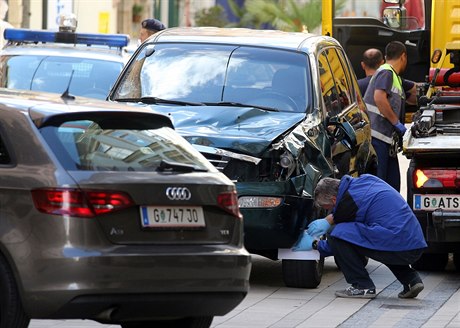 Policie ve týrském hradci zkoumá vz pachatele