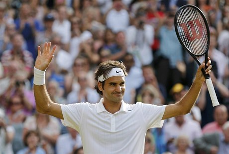 Roger Federer ve Wimbledonu 2014.