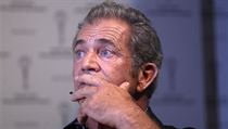 Mel Gibson natáčí pořad Na Plovárně za přítomnosti dvanácti set diváků. | na serveru Lidovky.cz | aktuální zprávy