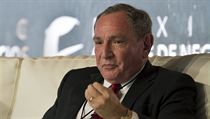 George Friedman, americký geopolitický expert, zakladatel soukromé zpravodajské... George Friedman, americký geopolitický expert, zakladatel soukromé zpravodajské...