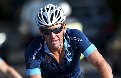 Lance Armstrong se vrtil na Tour de France coby len amatrsk skupiny...