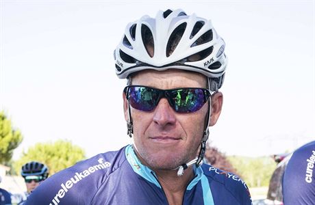 Lance Armstrong se vrátil na Tour de France coby len amatérské skupiny...