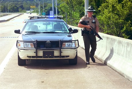Hlídkující policista po stelb v Chattanooga.