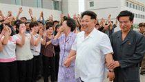 Kim ong-un na inspekci Pchjongjangskho biotechnickho institutu - podle KLDR...