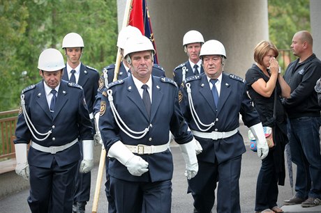 Poheb hasie Michala Svatoe zabitého vrahem v Albánii