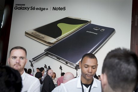 Samsung pedstavil dva nové chytré telefony.