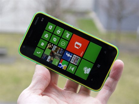 Nokia Lumia 620