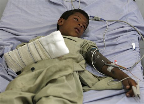 Chlapec zranný bhem výbuchu u kábulského letit.