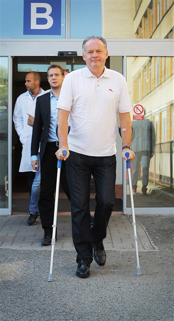 Slovenský prezident Andrej Kiska opoutí plzeskou fakultní nemocnici.