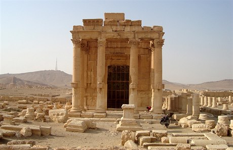 Chrám Baal-Shamin, jedna z nejcennjích památek z komplexu antických ruin...
