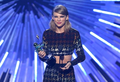 Taylor Swiftová získala ti ceny za nejlepí hudební videa.