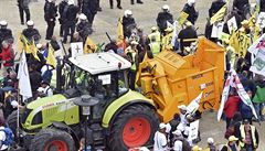 Farmáské protesty v Bruselu.