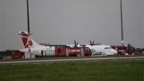 Na Letišti Václava Havla zasahovalo několik hasičských vozů. | na serveru Lidovky.cz | aktuální zprávy
