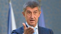 Ministr financí Andrej Babiš vystoupil po jednání vlády. | na serveru Lidovky.cz | aktuální zprávy