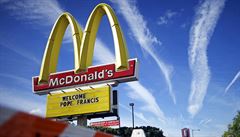 Papee Frantika vítal i etzec rychlého oberstvení McDonalds.