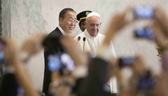 Ped projevem k Valnému shromádní promluvil pape k zamstnancm OSN,...