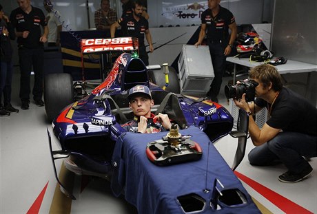 Osmnáctiletý pilot stáje Toro Rosso Max Verstappen.