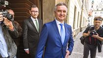 Kancléř Vratislav Mynář vychází z Poslanecké sněmovny. | na serveru Lidovky.cz | aktuální zprávy