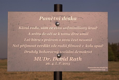 Pamtní deska Davida Ratha