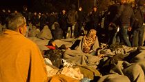 Chorvatská policie se snažila uhlídat celý přechod. Ráno ale přišel déšť, deky... | na serveru Lidovky.cz | aktuální zprávy