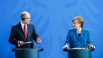 Idyla? Kancléřka Angela Merkelová odmítavý postoj nejen Česka k zavedení kvót... Idyla? Kancléřka Angela Merkelová odmítavý postoj nejen Česka k zavedení kvót...