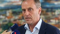 Hejtman Jiří Rozbořil na tiskové konferenci. | na serveru Lidovky.cz | aktuální zprávy
