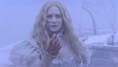 Mia Wasikowska ve filmu Purpurový vrch.