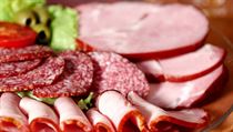 Podle ohlasů laiky nejvíce zarazilo, že se uzeniny ocitly ve stejné kategorii... Podle ohlasů laiky nejvíce zarazilo, že se uzeniny ocitly ve stejné kategorii...