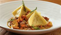 Ravioly plněné liškami s kuřecím ragú | na serveru Lidovky.cz | aktuální zprávy