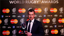 Nigel Owens s oceněním pro nejlepšího ragbyového rozhodčího světa. | na serveru Lidovky.cz | aktuální zprávy