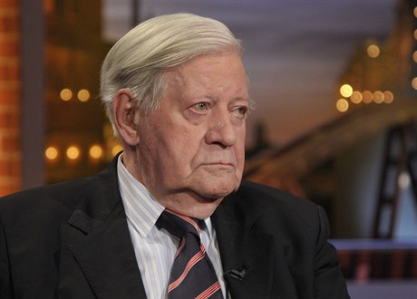 Bývalý nmecký kanclé Helmut Schmidt