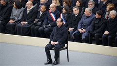 Prezident Francois Hollande pi pietní akci.