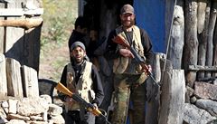Písluníci turkmenských milicí na severu Sýrie.