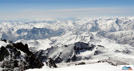 Pohled z vrcholu Kazbeku