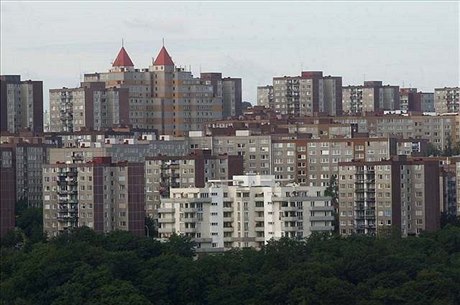 Tém tetina obyvatel bydlí v neopravených domech. Zájem o rekonstrukce proto roste.