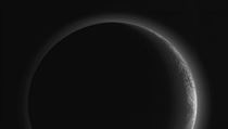 Odvrácená strana Pluta na fotografii NASA. | na serveru Lidovky.cz | aktuální zprávy