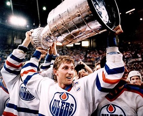 Wayne Gretzky.