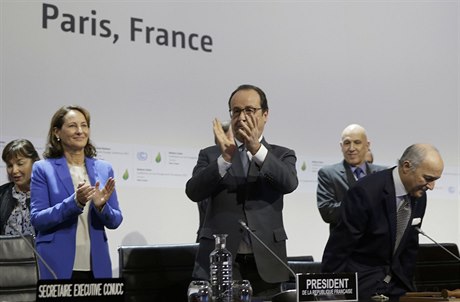 Francouzský prezident Hollande pi klimatickém summitu.