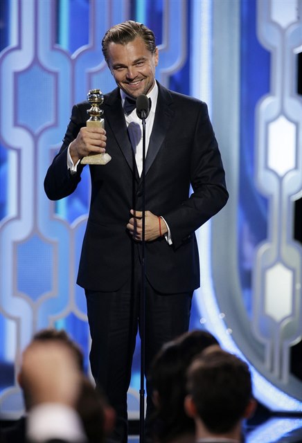 Leonardo DiCaprio získal cenu za svj výkon ve filmu Zmrtvýchvstání.