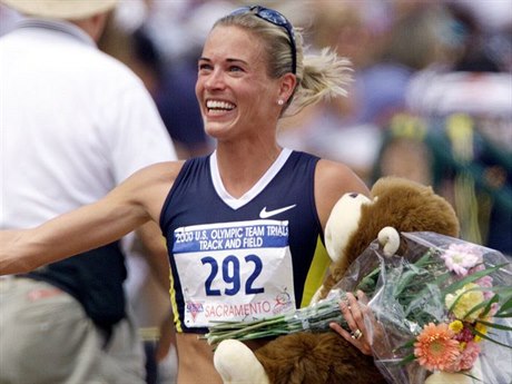 Suzy-Favorová-Hamiltonová v roce 2000 jako lenka amerického olympijského týmu