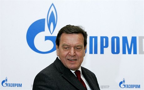 Bývalý nmecký kanclé Gerhard Schröder vstoupil do slueb spolenosti Gazprom.